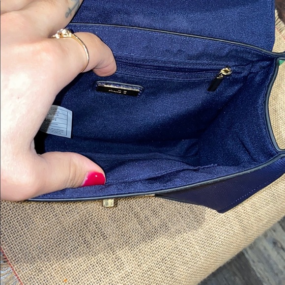 Purse - Picture 3 of 3